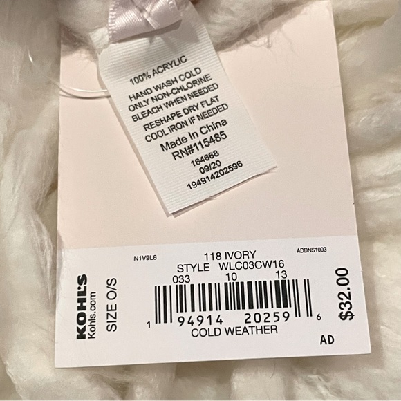 Lauren Conrad ❄️ Extra Long Soft & Fuzzy Cold Weather Scarf in Ivory - Picture 7 of 7